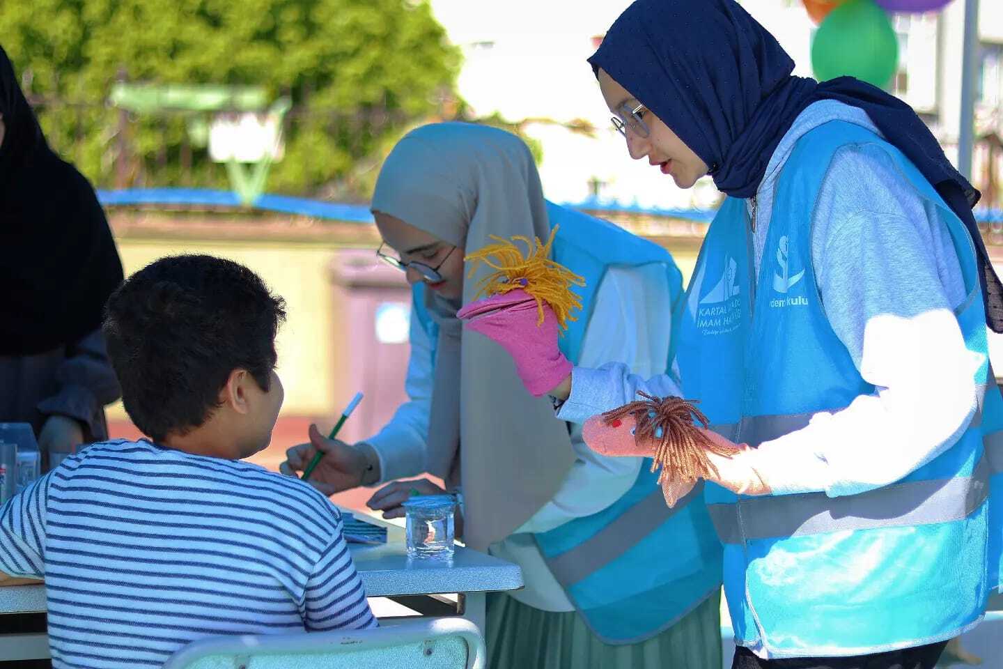 Uçan Balon Çocuk Şenliği